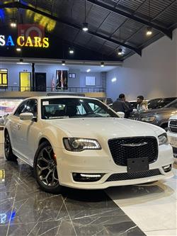 کرایسلەر 300